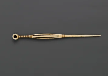 Épingle à cheveux Mangbetu ou Zande